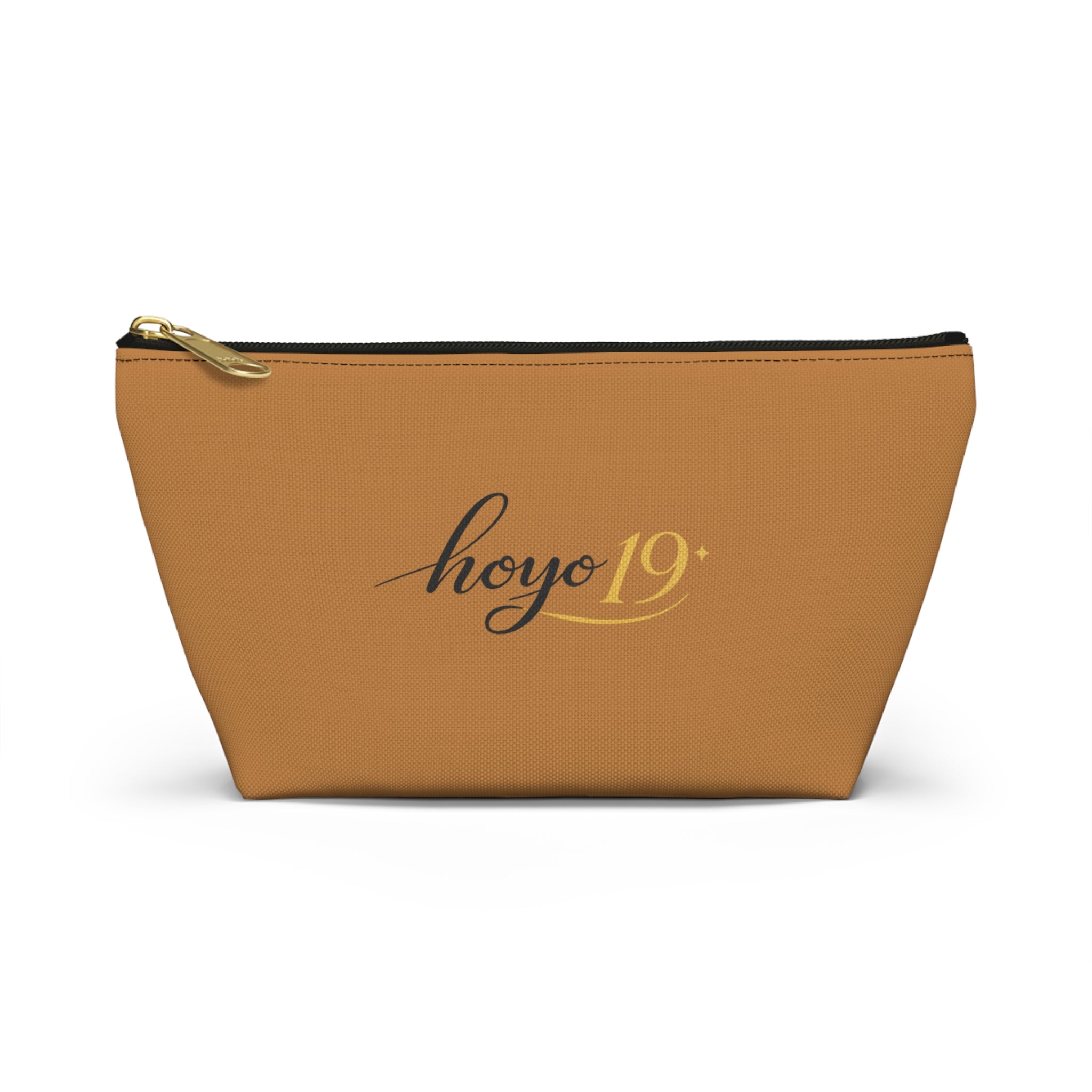 Hoyo 19 Golf Accessory Pouch — T‑Bottom Travel Zip Case with Club Cross Logo